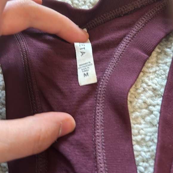 Athleta Momentum Tank Top Medium - Picture 2 of 3